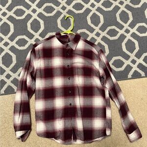 Uniqlo Burgundy and White Plaid Casual Button Down Shirt